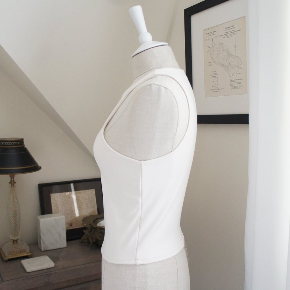 Express Cream Body Contour High Neck Tank Top Size Medium - Picture 8 of 11